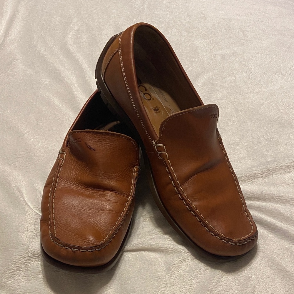 EUC Mens ECCO Brown Genuine Leather Moccasin Loafer/ Slip-Ons
